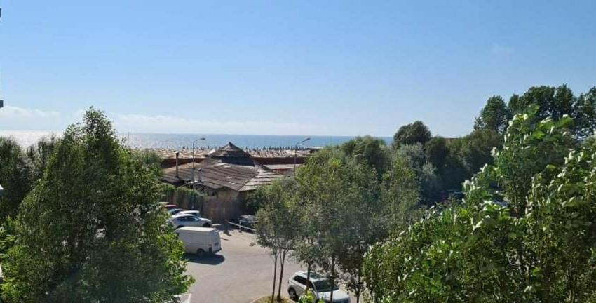 Oceana Summerland Apartment Мамая Экстерьер фото